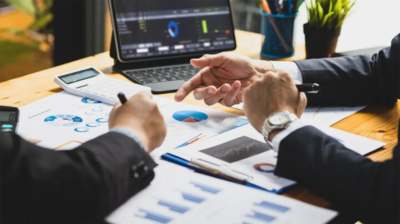 Business strategy consulting