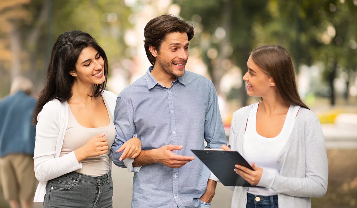Field Survey Services UAE professionals collecting consumer insights for business research
