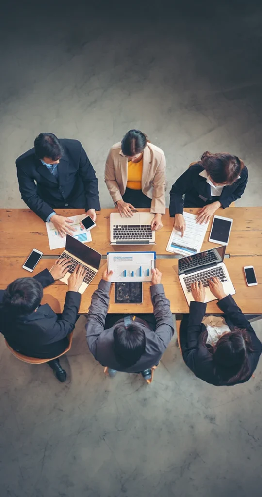 Online Focus Group Interviews Team Collaboration and Research Data Analysis